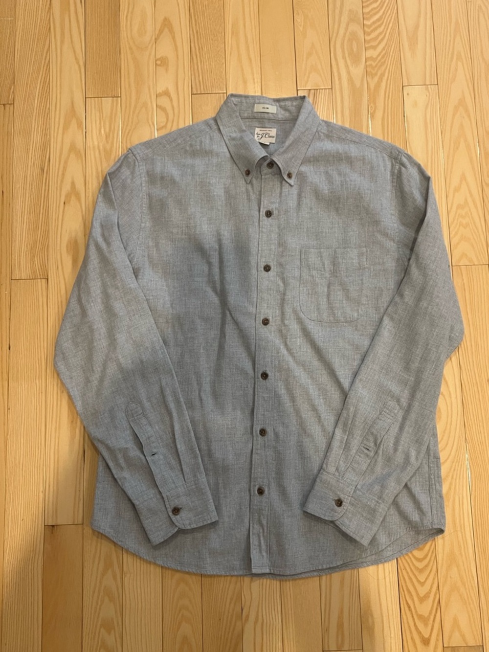 Men's JCrew Button -Down Shirt - Light Gray